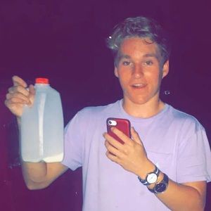 Meet your Posher, Jonah